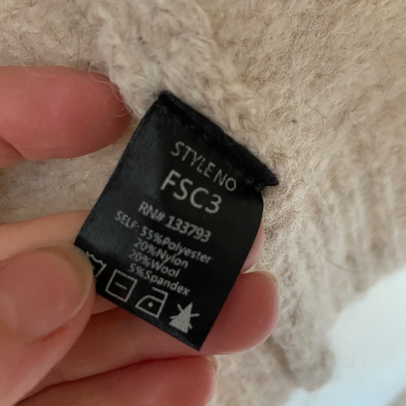 POL Oatmeal Knit Cardigan - Picture 4 of 4